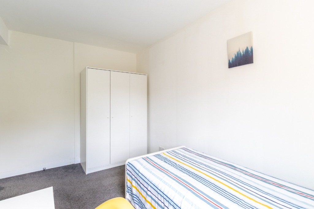 Rent Property Image