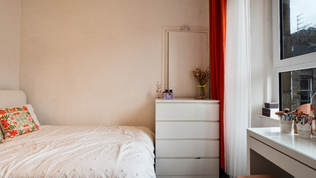 Rent Property Image