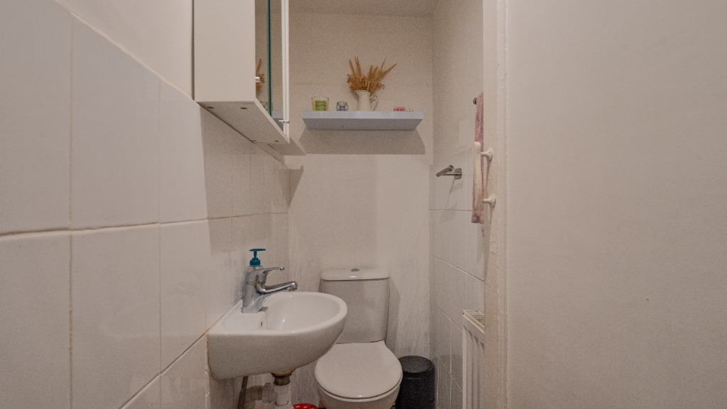 Rent Property Image