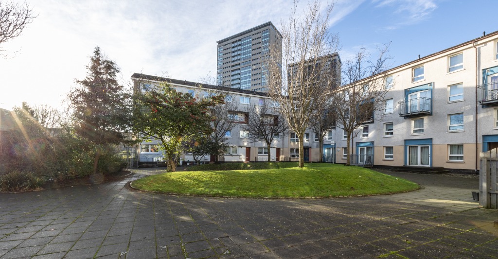 Image of Waterside Street