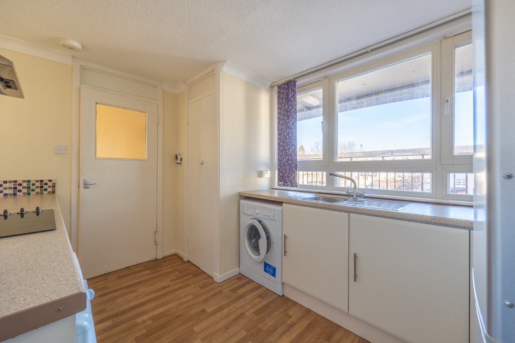 Image of Waterside Street