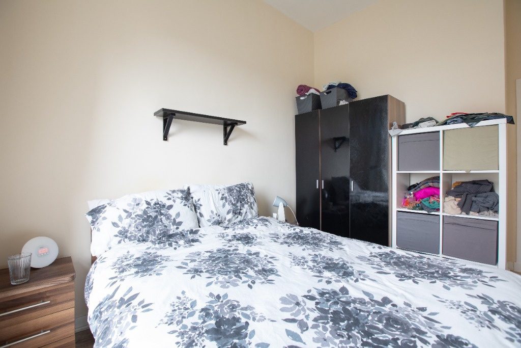 Rent Property Image
