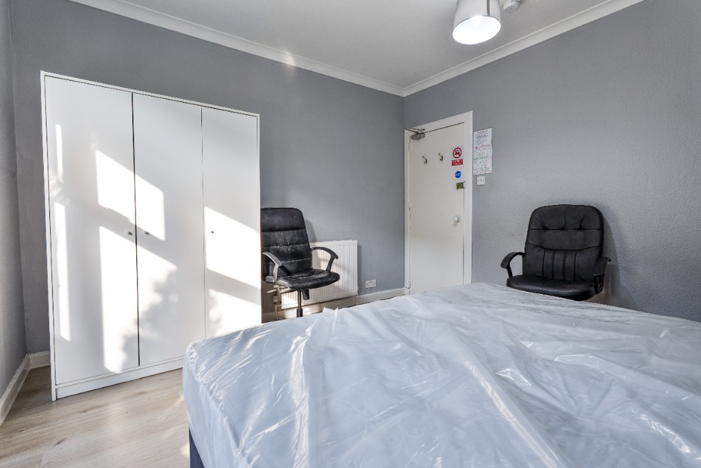 Rent Property Image