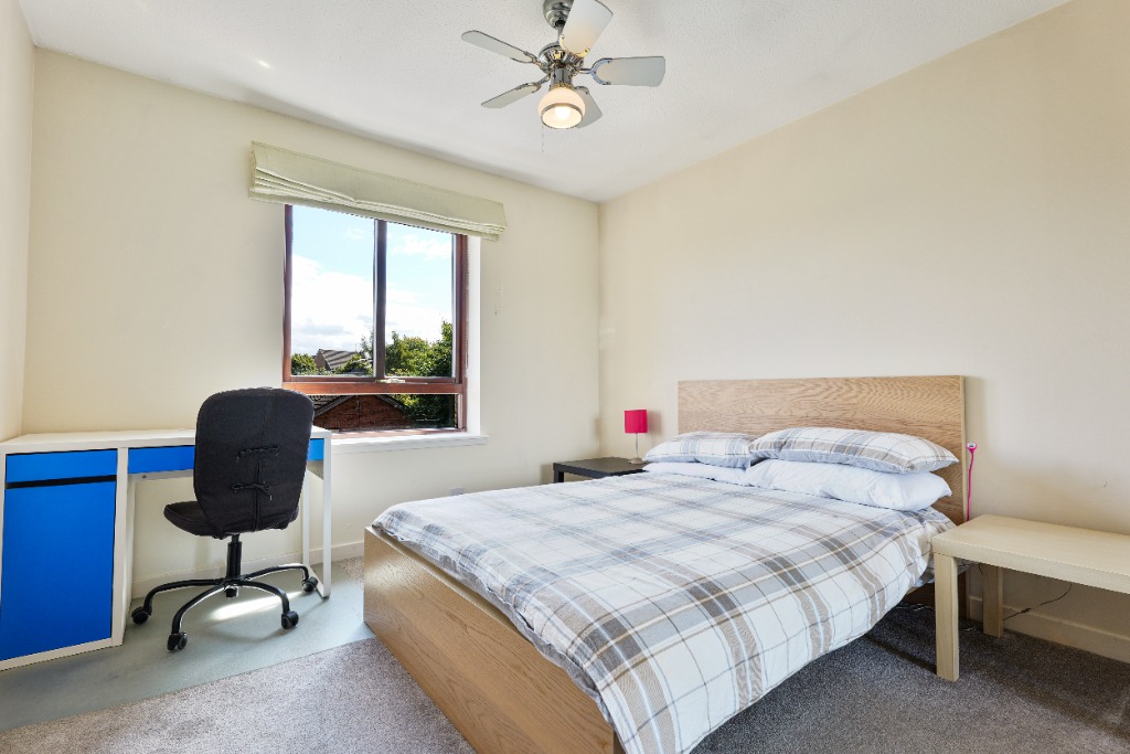 Rent Property Image