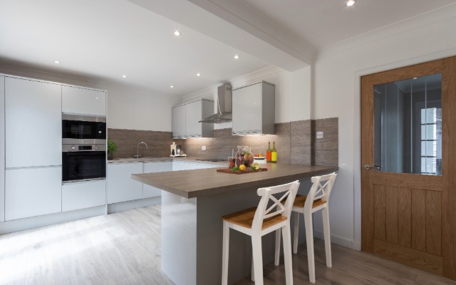 Kitchen renovation by MQ