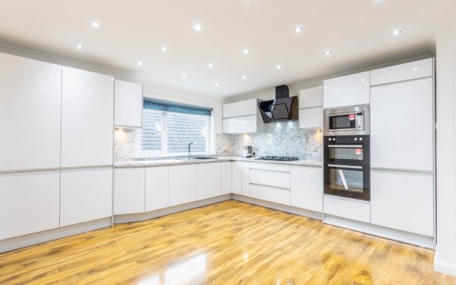 Kitchen renovation by MQ