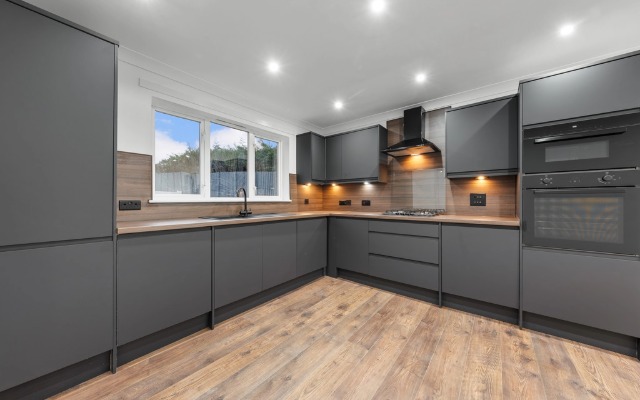 Kitchen renovation by MQ
