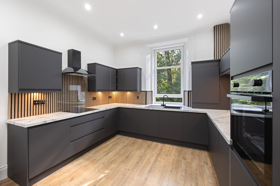 Improved Home in Kinning Park