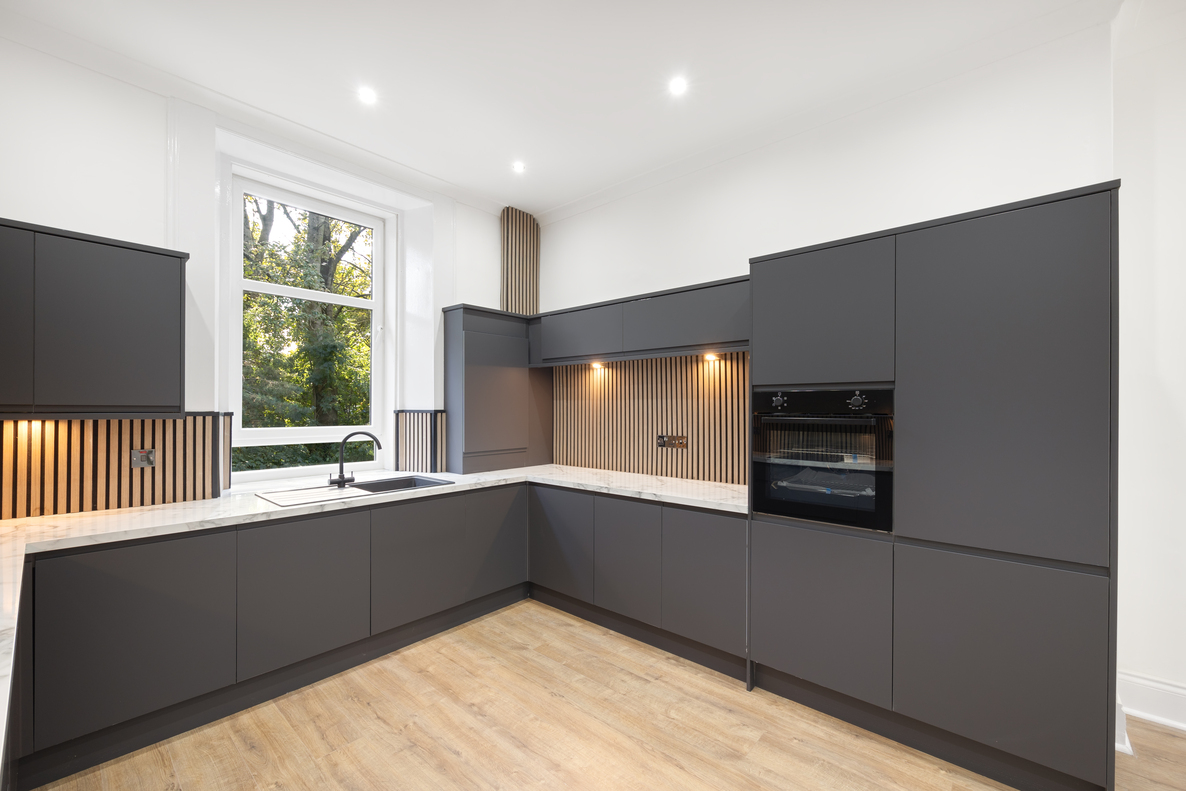 Improved Home in Kinning Park